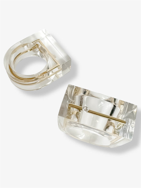 D-Shaped Gold Bar Ring